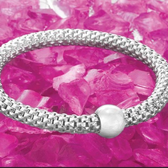 Silpada Vintage Sterling Silver Stunning Chic Stretch Bracelet 2.5 inch diameter - Picture 5 of 14